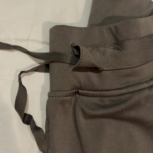 Balance Athletica Joggers - Picture 3 of 4